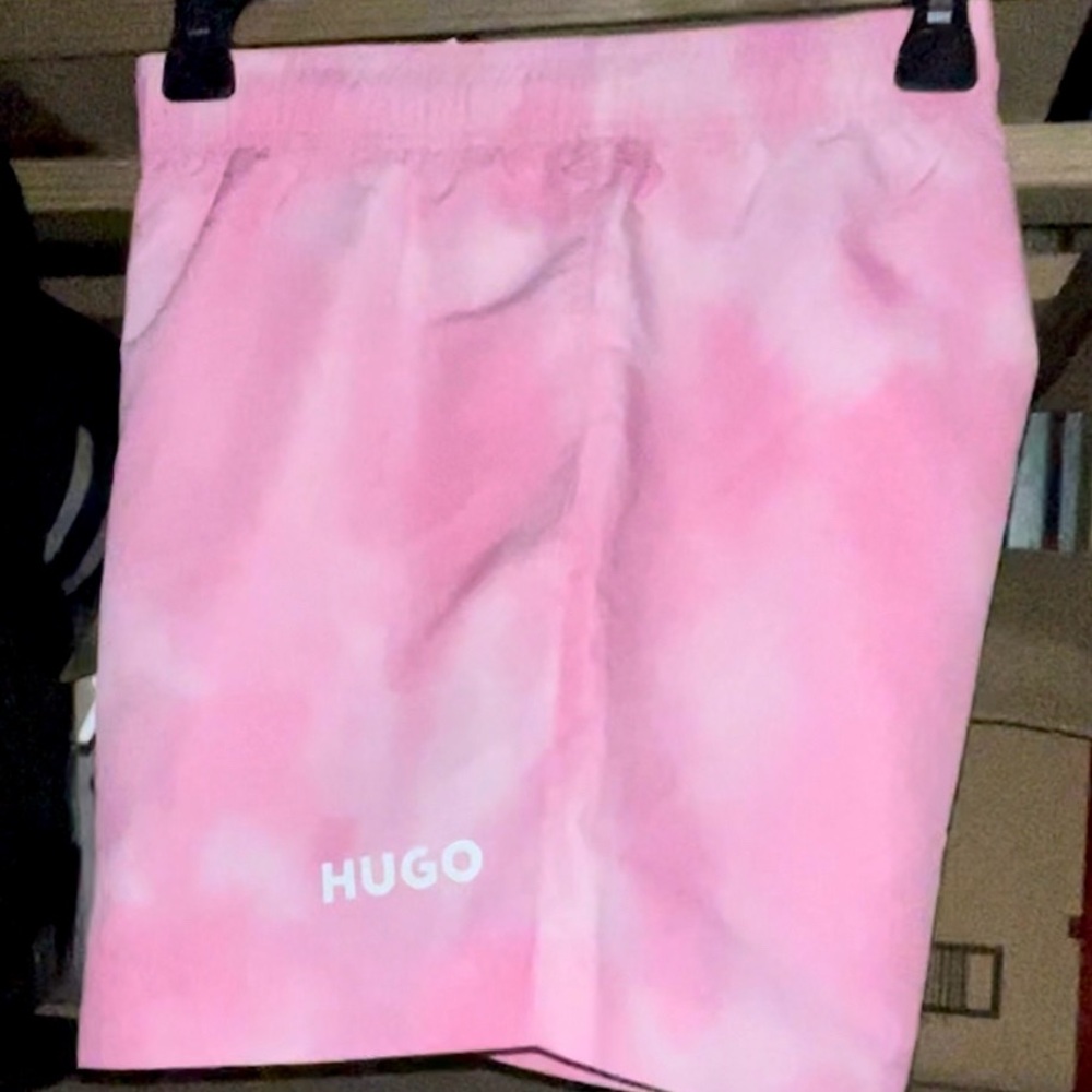 HUGO Camouflage Pink Swim Shorts size Medium